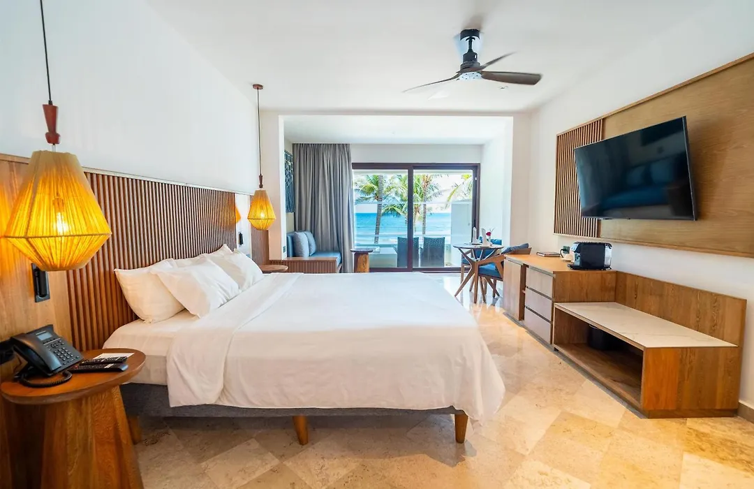 Akumal Bay Beach & Spa Resort-1